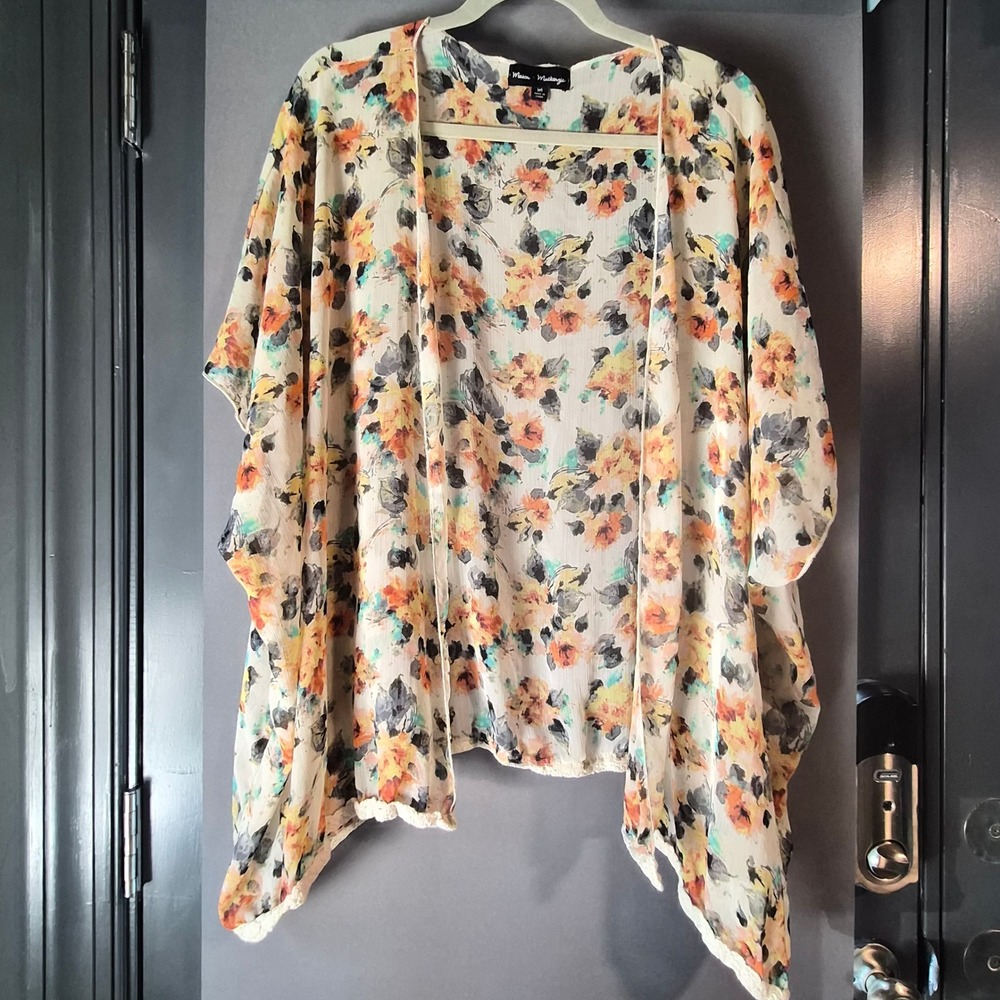 Mason + Mackenzie Floral Kimono Wrap Ivory Orange Yellow Crochet Trim Medium